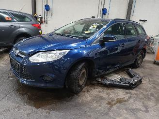 Sloopauto Ford Focus Focus 3 Wagon Combi 1.0 Ti-VCT EcoBoost 12V 100 (M2DA(Euro 5)) [74kW] =
 (02-2012/05-2018) 2013/5
