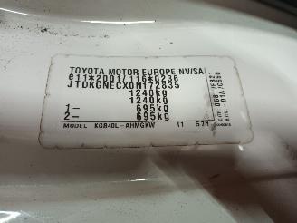 Toyota Aygo Aygo (B40) Hatchback 1.0 12V VVT-i (1KR-FE) [51kW]  (05-2014/06-2018) picture 6