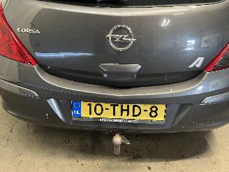 Opel Corsa Corsa D Hatchback 1.2 16V LPG (A12XER(Euro 5)) [63kW]  (06-2011/08-201=
4) picture 8