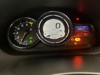 Renault Mégane Megane III Grandtour (KZ) Combi 5-drs 1.2 16V TCE 115 (H5F-400(H5F-A4)=
) [85kW]  (03-2012/02-2016) picture 19