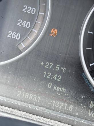 BMW 5-serie 5 serie (F10) Sedan 523i 24V (N53-B30A) [150kW]  (06-2009/08-2011) picture 2