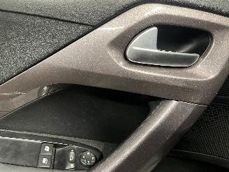 Peugeot 2008 2008 (CU) MPV 1.2 Vti 12V PureTech 82 (EB2F(HMZ)) [60kW]  (03-2013/12-=
2018) picture 19