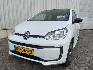 Schadeauto Volkswagen Up! Up! (121) Hatchback e-Up! (EBMA) [61kW]  (07-2013/10-2023) 2020/2
