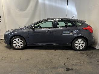 Ford Focus Focus 3 Hatchback 1.6 Ti-VCT 16V 105 (IQDB(Euro 5)) [77kW]  (07-2010/0=
5-2018) picture 4