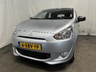 Vaurioauto  passenger cars Mitsubishi Space-star Space Star (A0) Hatchback 1.0 12V (3A90(Euro 5)) [52kW]  (05-2012/...)= 2014/7
