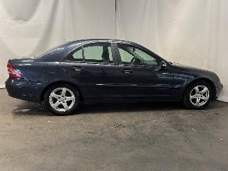 Mercedes C-klasse C (W203) Sedan 1.8 C-180K 16V (M271.946) [105kW]  (05-2002/02-2007) picture 7