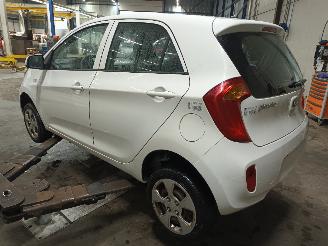 Kia Picanto Picanto (TA) Hatchback 1.0 12V (G3LA) [51kW]  (05-2011/06-2017) picture 4