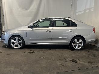 Skoda Rapid Rapid Liftback 1.2 TSI (CBZA) [63kW]  (07-2012/05-2015) picture 3