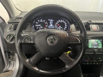 Skoda Rapid Rapid Liftback 1.2 TSI (CBZA) [63kW]  (07-2012/05-2015) picture 13