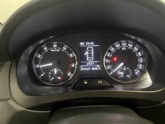 Skoda Rapid Rapid Liftback 1.2 TSI (CBZA) [63kW]  (07-2012/05-2015) picture 15