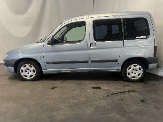 Citroën Berlingo Berlingo Cinqspace, Multispace MPV 1.6 16V (TU5JP4(NFU)) [80kW]  (10-2=
000/12-2011) picture 3