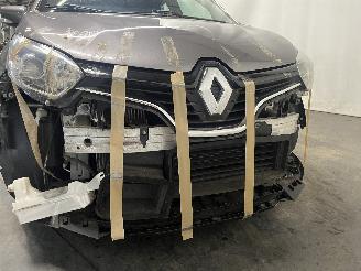 Renault Captur Captur I (2R) SUV 1.2 TCE 16V EDC (H5F-403(H5F-D4)) [88kW]  (06-2013/.=
=2E.) picture 9