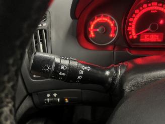 Kia Cee d Cee'd Sporty Wagon (EDF) Combi 1.4 16V (G4FA) [66kW]  (07-2009/12-2012=
) picture 19