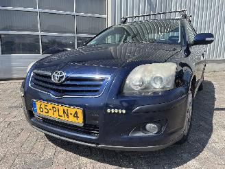 Auto incidentate Toyota Avensis Avensis (T25/B1B) Sedan 2.0 16V D-4D-F (1AD-FTV(Euro 4)) [93kW]  (03-2=
006/10-2008) 2007/10