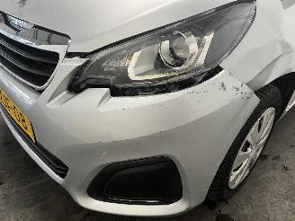 Peugeot 108 108 Hatchback 1.0 12V (1KRFE(CFB)) [51kW]  (05-2014/...) picture 9