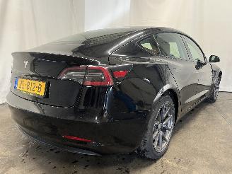 Tesla Model 3 Model 3 Sedan Long Range 72kWh (3D6) [192kW]  (01-2017/...) picture 6