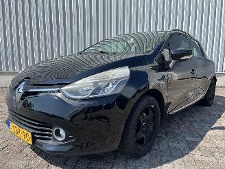 Renault Clio Clio IV Estate/Grandtour (7R) Combi 5-drs 0.9 Energy TCE 90 12V (H4B-4=
12(H4B-G4)) [66kW]  (01-2013/08-2021) picture 3