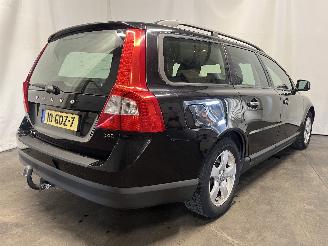 Volvo V-70 V70 (BW) Combi 2.4 D 20V (D5244T19) [120kW]  (04-2007/12-2010) picture 6