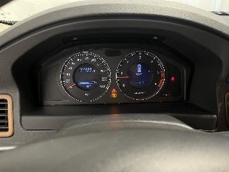 Volvo V-70 V70 (BW) Combi 2.4 D 20V (D5244T19) [120kW]  (04-2007/12-2010) picture 15