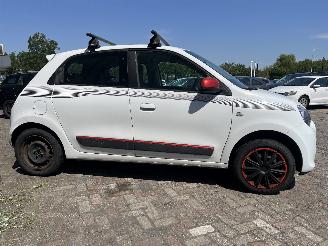 Renault Twingo Twingo III (AH) Hatchback 5-drs 1.0 SCe 70 12V (H4D-400(H4D-A4)) [52kW=
]  (09-2014/04-2019) picture 6