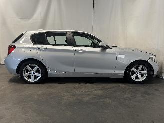 BMW 1-serie 1 serie (F20) Hatchback 5-drs 116i 1.6 16V (N13-B16A) [100kW]  (07-201=
1/02-2015) picture 6