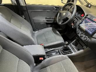 Volkswagen Golf Golf Plus (5M1/1KP) MPV 1.6 FSI 16V (BLF(Euro 4)) [85kW]  (12-2004/05-=
2008) picture 9