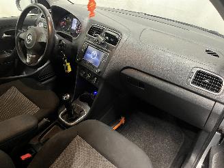 Volkswagen Polo Polo V (6R) Hatchback 1.2 TDI 12V BlueMotion (CFWA(Euro 5)) [55kW]  (1=
0-2009/05-2014) picture 20