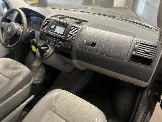 Volkswagen Transporter Transporter T5 Van 2.0 TDI DRF (CAAB(Euro 5)) [75kW]  (09-2009/08-2015=
) picture 9