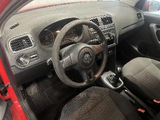 Volkswagen Polo Polo V (6R) Hatchback 1.2 12V BlueMotion Technology (CGPA(Euro 5)) [51=
kW]  (06-2009/05-2014) picture 13