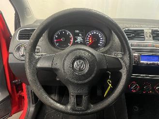 Volkswagen Polo Polo V (6R) Hatchback 1.2 12V BlueMotion Technology (CGPA(Euro 5)) [51=
kW]  (06-2009/05-2014) picture 14