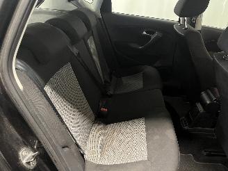 Volkswagen Polo Polo V (6R) Hatchback 1.2 TDI 12V BlueMotion (CFWA(Euro 5)) [55kW]  (1=
0-2009/05-2014) picture 14