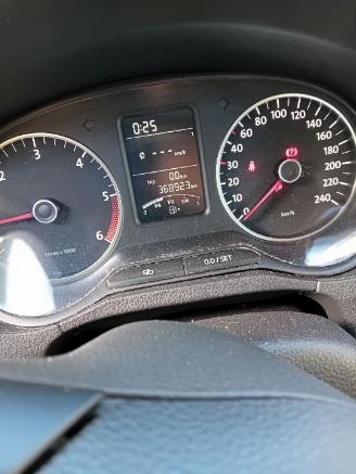 Volkswagen Polo Polo V (6R) Hatchback 1.2 TDI 12V BlueMotion (CFWA(Euro 5)) [55kW]  (1=
0-2009/05-2014) picture 2