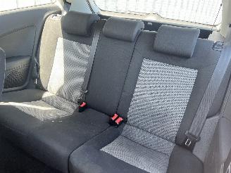 Volkswagen Polo Polo V (6R) Hatchback 1.2 TDI 12V BlueMotion (CFWA(Euro 5)) [55kW]  (1=
0-2009/05-2014) picture 17