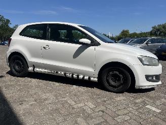 Volkswagen Polo Polo V (6R) Hatchback 1.2 TDI 12V BlueMotion (CFWA(Euro 5)) [55kW]  (1=
0-2009/05-2014) picture 8