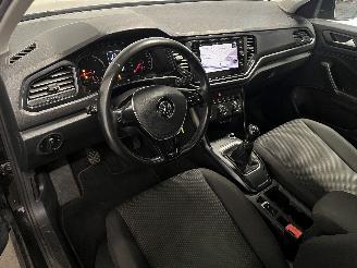 Volkswagen T-Roc T-Roc I SUV 1.0 TSI 12V BlueMotion (DUSA) [85kW]  (07-2017/...) picture 13
