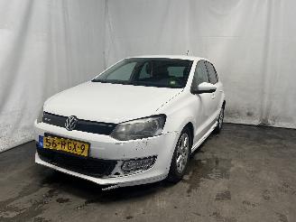 Voiture accidenté Volkswagen Polo Polo V (6R) Hatchback 1.2 TDI 12V BlueMotion (CFWA(Euro 5)) [55kW]  (1=
0-2009/05-2014) 2011/5