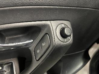 Volkswagen Polo Polo V (6R) Hatchback 1.2 TDI 12V BlueMotion (CFWA(Euro 5)) [55kW]  (1=
0-2009/05-2014) picture 15