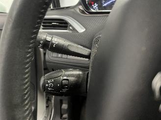 Peugeot 2008 2008 (CU) MPV 1.2 Vti 12V PureTech 82 (EB2F(HMZ)) [60kW]  (03-2013/12-=
2018) picture 22