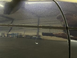 BMW 5-serie 5 serie (E39) Sedan 520i 24V (M54-B22(226S1)) [125kW]  (09-2000/06-200=
3) picture 10