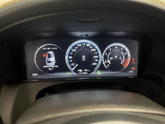 Jaguar XF XF Sportbrake Combi 2.0 P300 Turbo 16V AWD (PT204(AJ20P4)) [221kW]  (0=
8-2018/...) picture 28