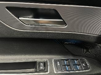 Jaguar XF XF Sportbrake Combi 2.0 P300 Turbo 16V AWD (PT204(AJ20P4)) [221kW]  (0=
8-2018/...) picture 32