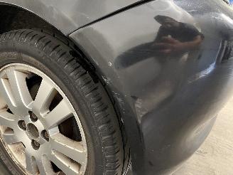 Toyota Yaris Yaris (P1) Hatchback 1.5 T Sport 16V VVT-i (1NZFE) [78kW]  (04-2001/09=
-2005) picture 14