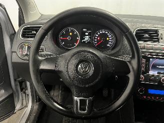 Volkswagen Polo Polo V (6R) Hatchback 1.2 TDI 12V BlueMotion (CFWA(Euro 5)) [55kW]  (1=
0-2009/05-2014) picture 18