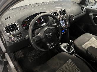 Volkswagen Polo Polo V (6R) Hatchback 1.2 TDI 12V BlueMotion (CFWA(Euro 5)) [55kW]  (1=
0-2009/05-2014) picture 17
