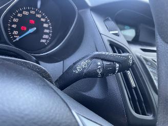 Ford Focus Focus 3 Wagon Combi 1.0 Ti-VCT EcoBoost 12V 100 (M2DA(Euro 5)) [74kW] =
 (02-2012/05-2018) picture 22