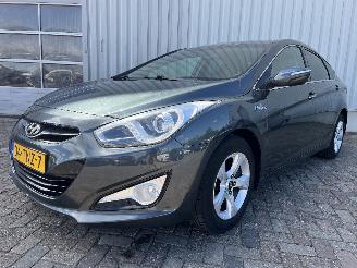 Hyundai I-40 i40 (VFA) Sedan 1.6 GDI 16V (G4FD(Euro 4)) [99kW]  (03-2012/05-2019) picture 3