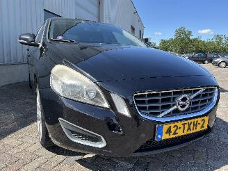 Volvo V-60 V60 I (FW/GW) Combi 1.6 T3 16V (B4164T3(Euro 5)) [110kW]  (09-2010/12-=
2015) picture 5