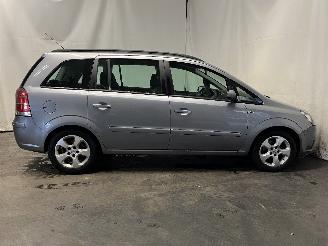 Opel Zafira Zafira (M75) MPV 1.6 16V (Z16XEP(Euro 4)) [77kW]  (07-2005/09-2012) picture 7