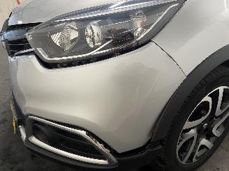 Renault Captur Captur I (2R) SUV 1.2 TCE 16V EDC (H5F-412(H5F-G4)) [87kW]  (01-2016/.=
=2E.) picture 11