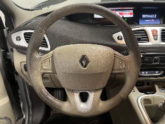 Renault Scenic Scénic III (JZ) MPV 1.9 dCi (F9Q-870(F9Q-N8)) [96kW]  (02-2009/01-20=
11) picture 18
